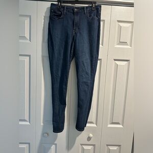 Levi High Rise Skinny Jeans